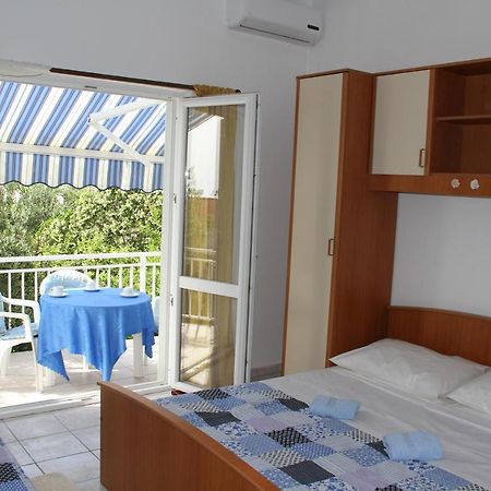 Apartmani Anitas 그라다츠 외부 사진