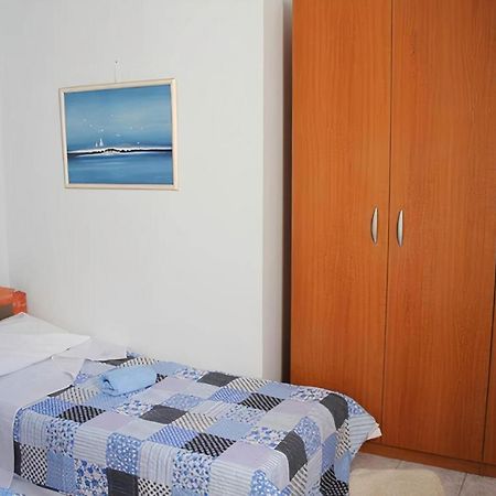 Apartmani Anitas 그라다츠 외부 사진